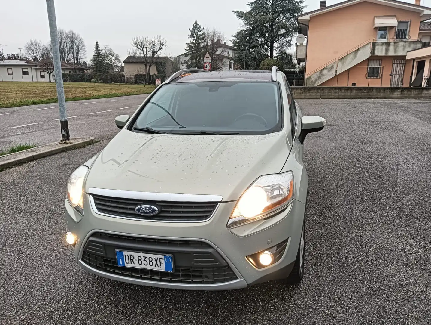 Ford Kuga Kuga 2.0 tdci + 4wd 136cv dpf Argento - 1