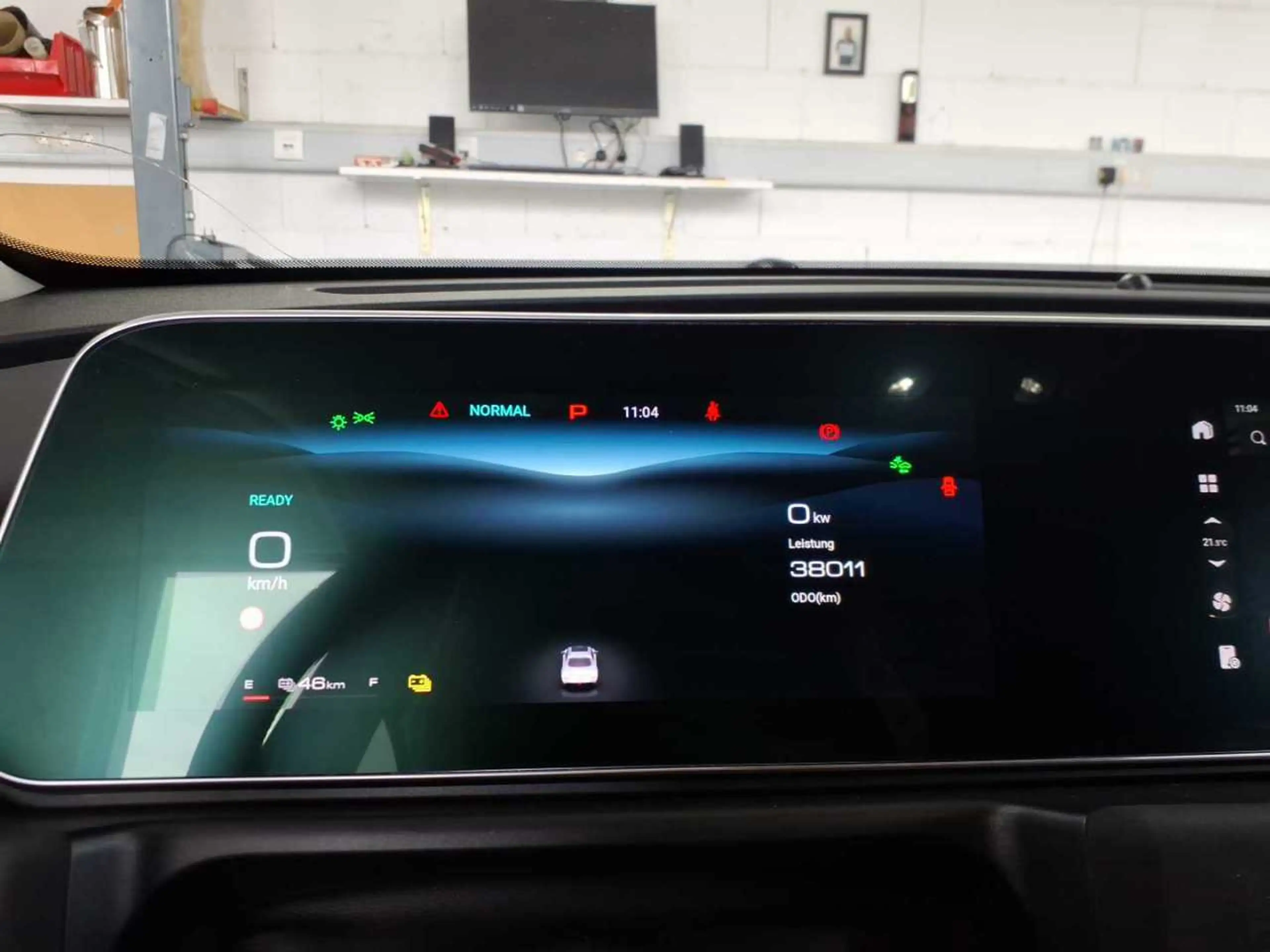 GWM ORA 03 300 Pro / Navi, CarPlay, Smart-Key, LED — photo 4