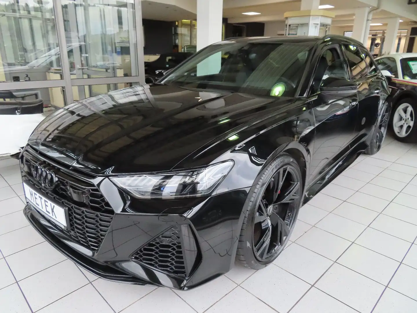 Audi RS6 RS 6 Avant 4.0 TFSI quattro PANO MATRIX Schwarz - 1
