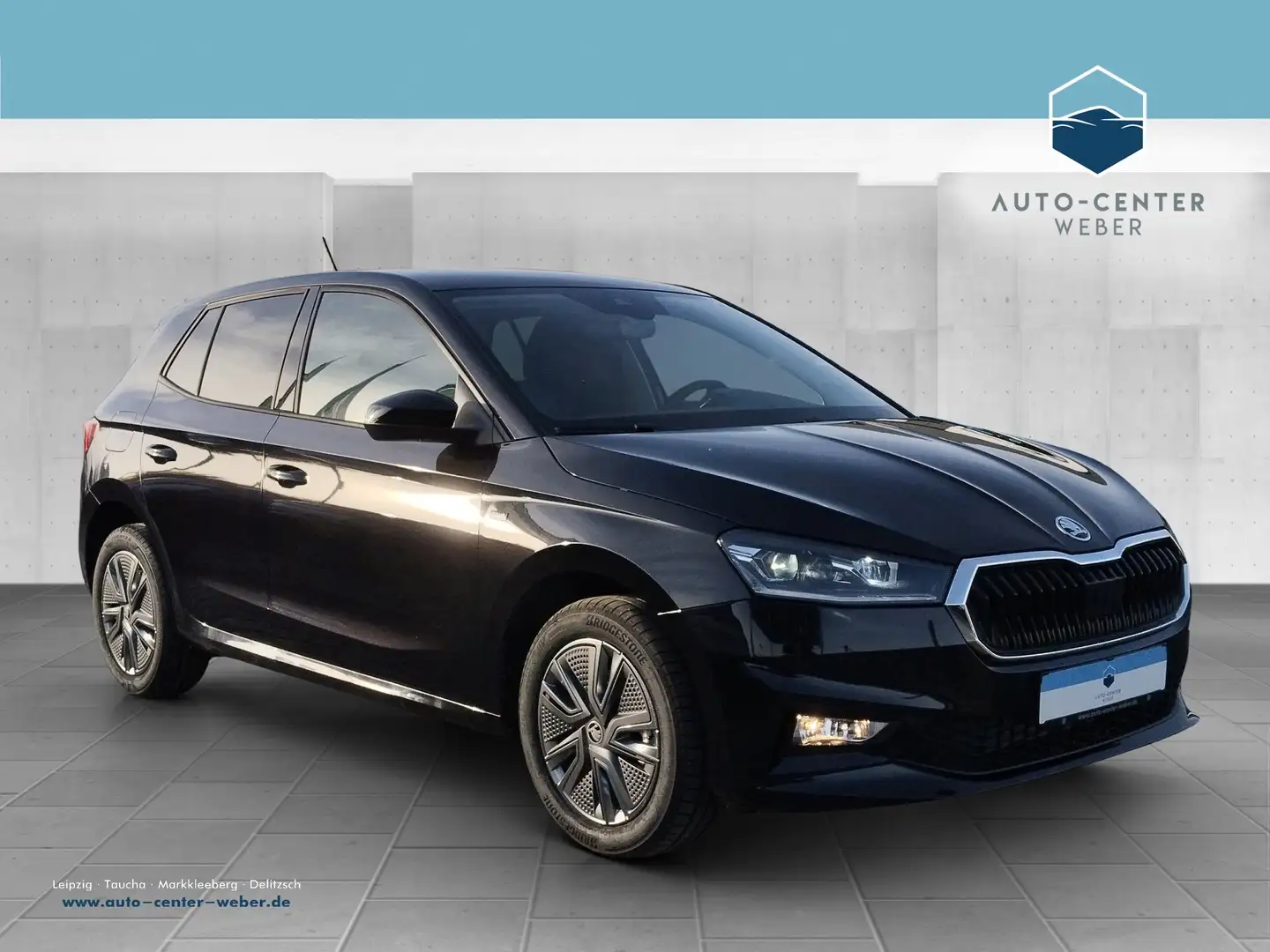 Skoda Fabia 1.0 TSI Tour DynLicht*Fernlichtass.*Kam. Schwarz - 1
