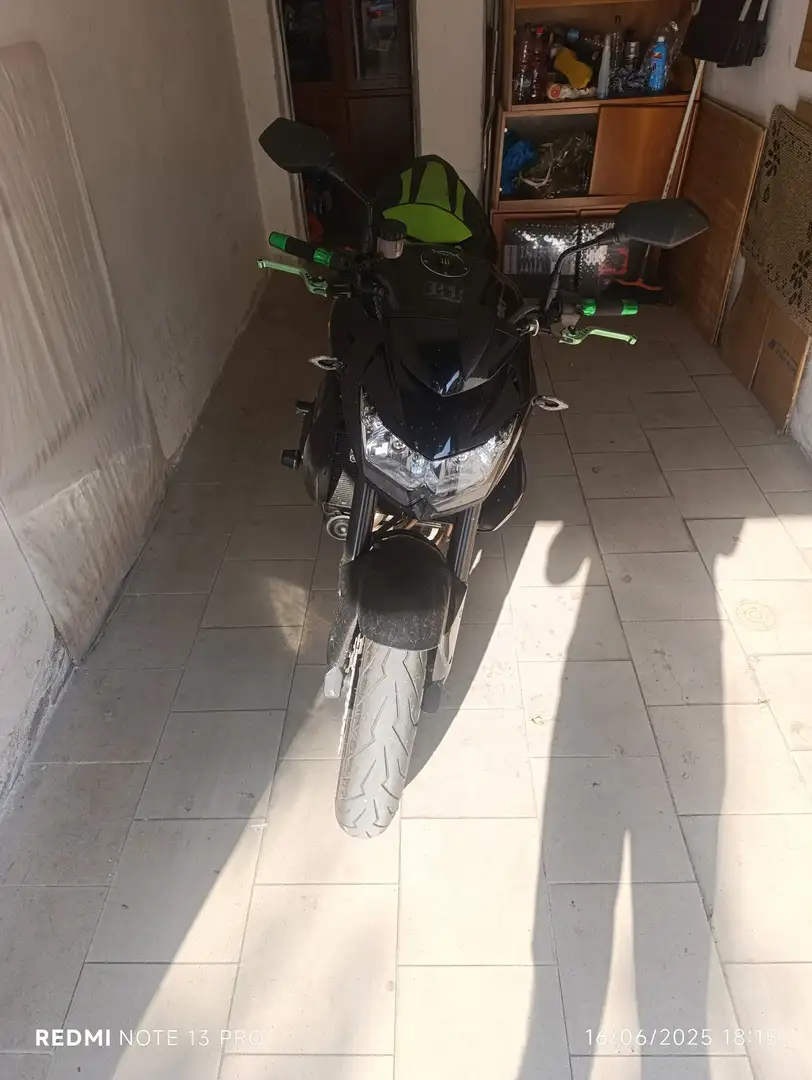 Kawasaki ZR 750 Nero - 2