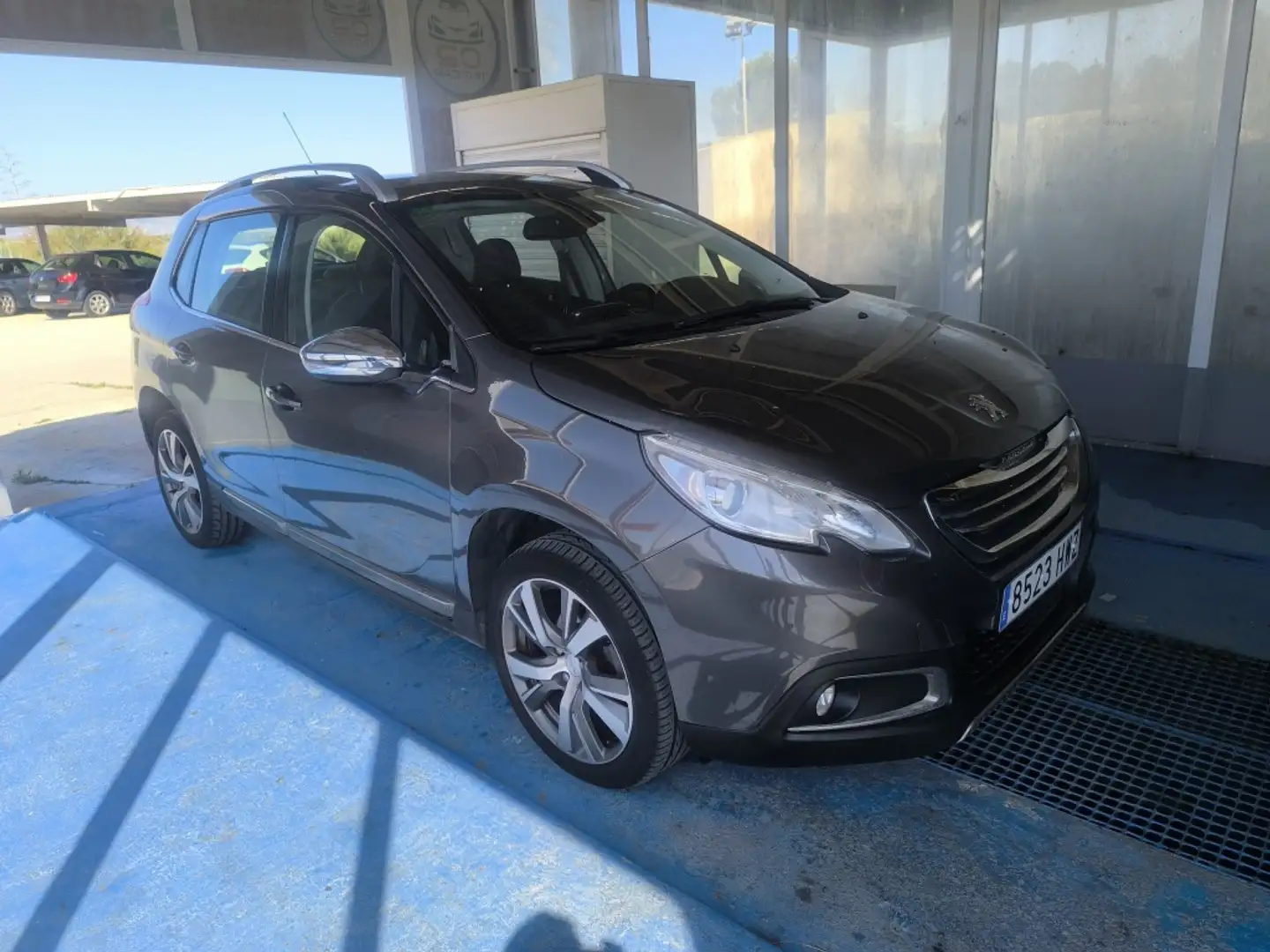 Peugeot 2008 1.6 e-HDI Allure 115 - 1