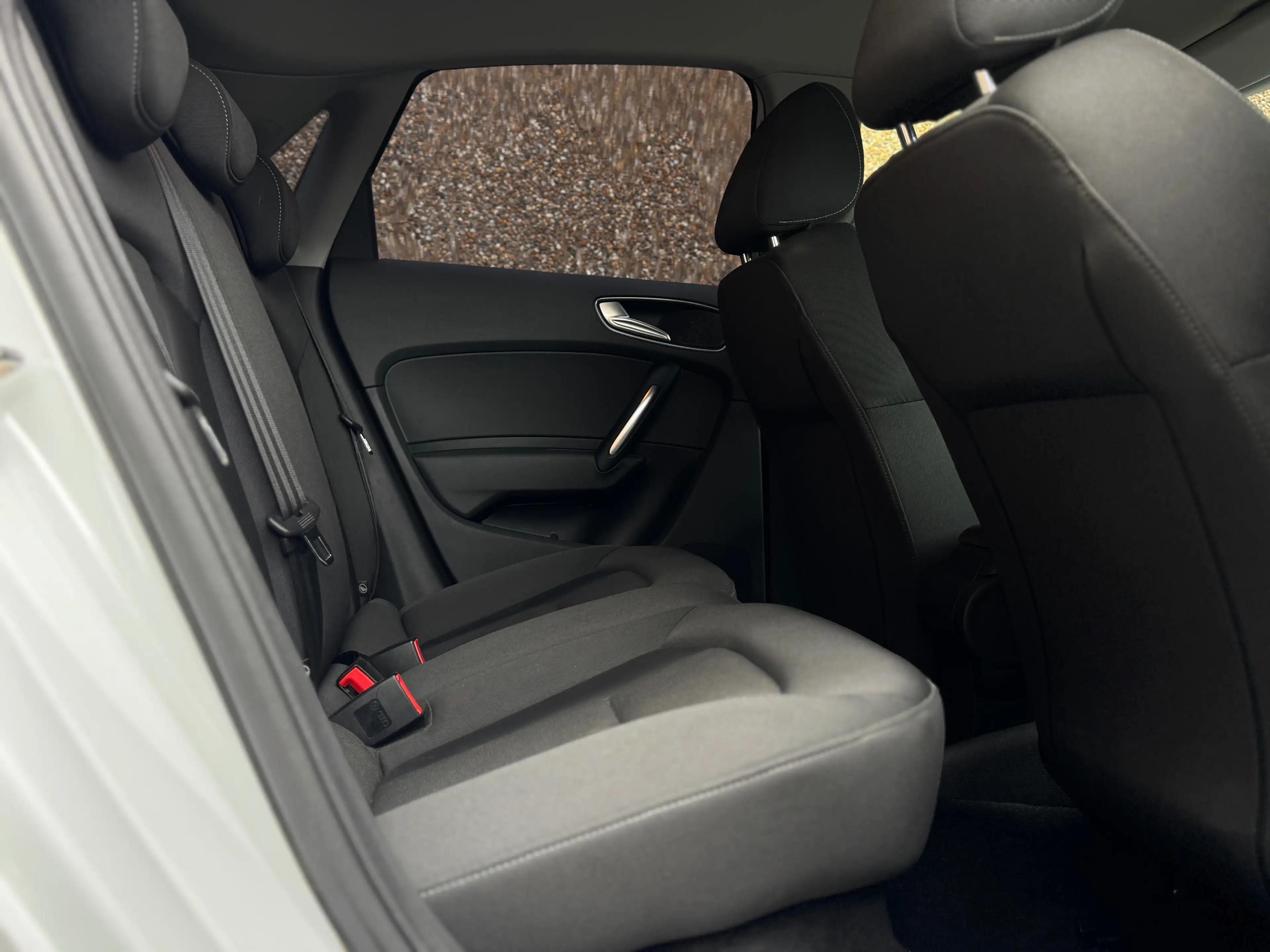 Audi A1 A1   1.0 TFSI S Line /Siéges Sport/Gps/Airco/Garantie 12mois — photo 13