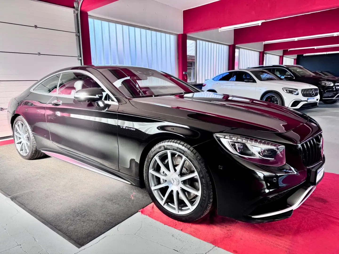 Mercedes-Benz S 63 AMG Coupe Swarowski MagicSky FarhdynamiSitz Negro - 2