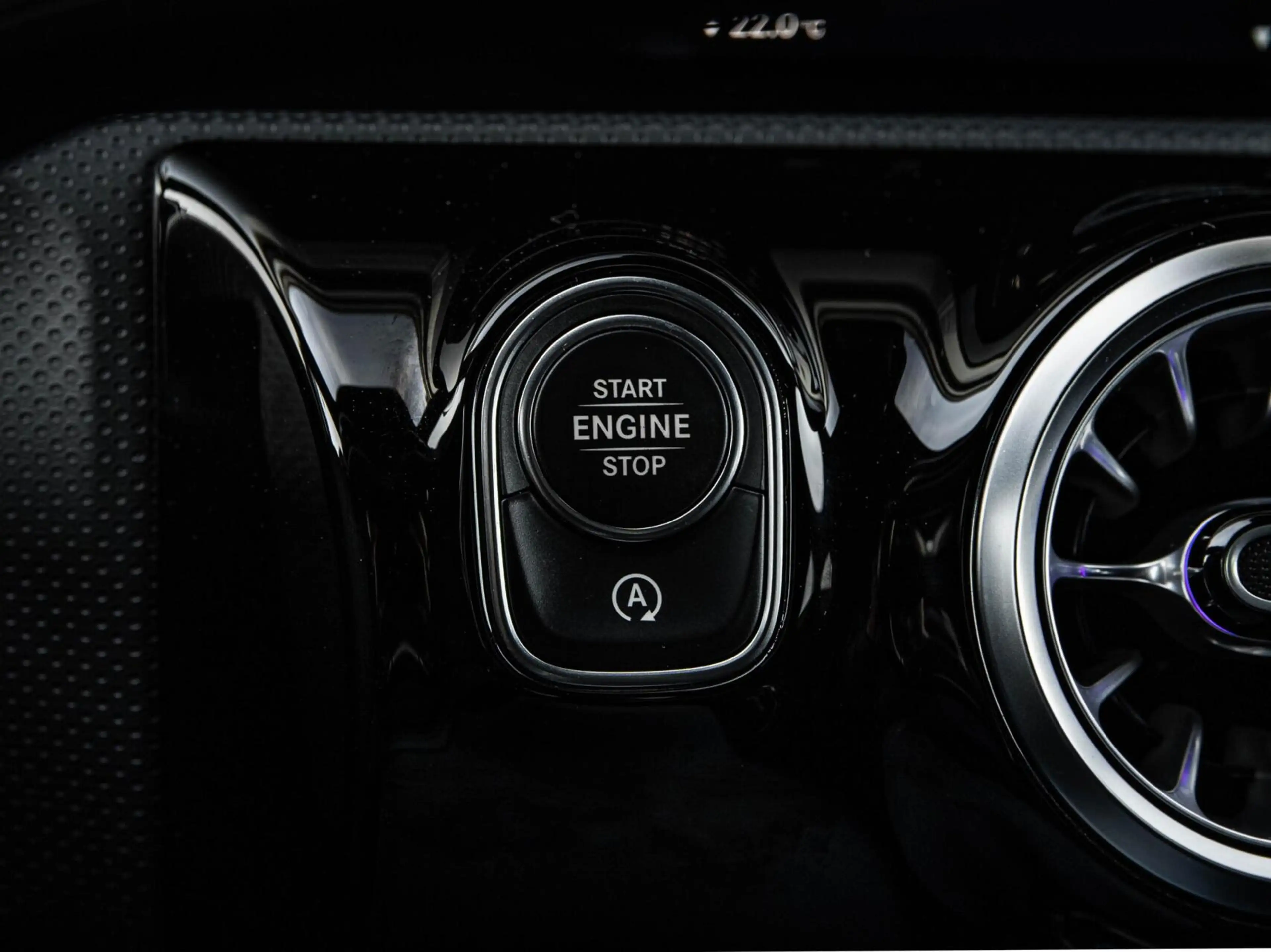 Mercedes-Benz A 200 AMG Night Edition 163 PK | Panoramadak | Sfeerverl — photo 19