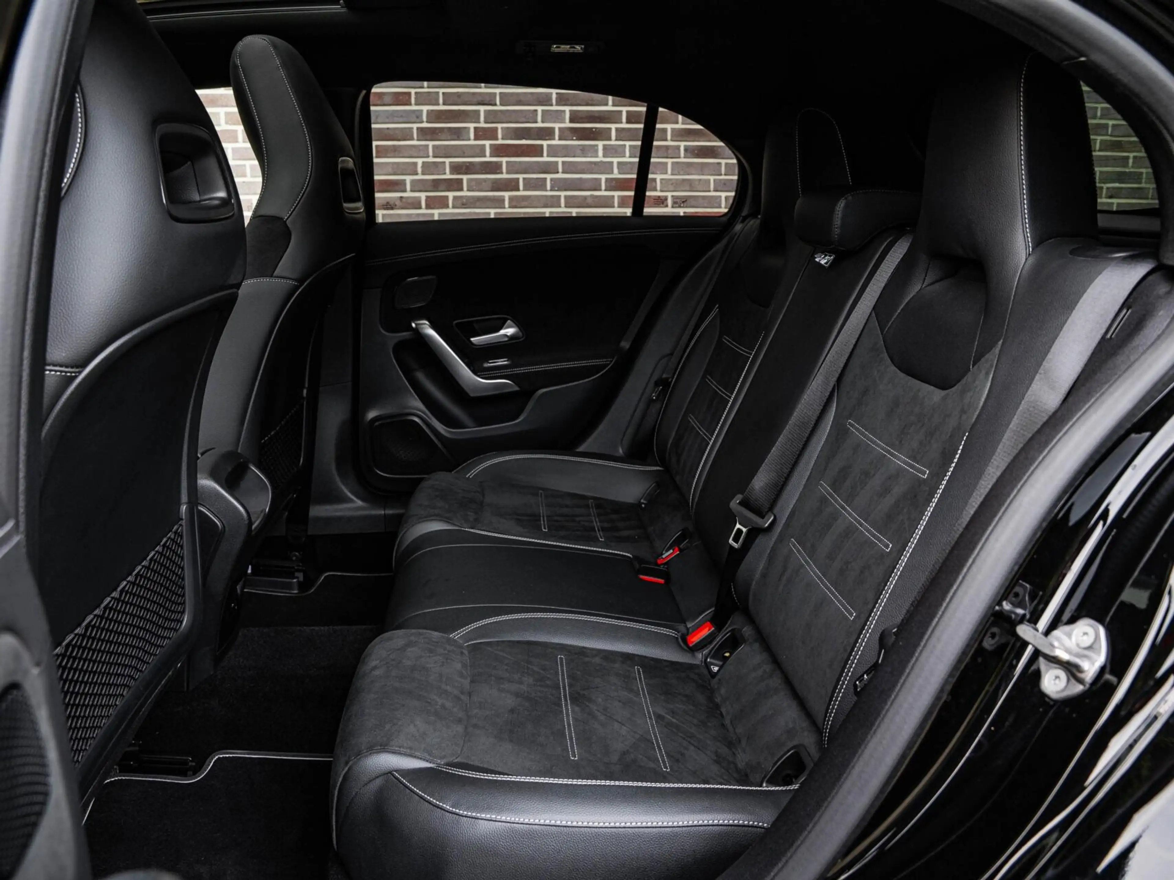 Mercedes-Benz A 200 AMG Night Edition 163 PK | Panoramadak | Sfeerverl — photo 13