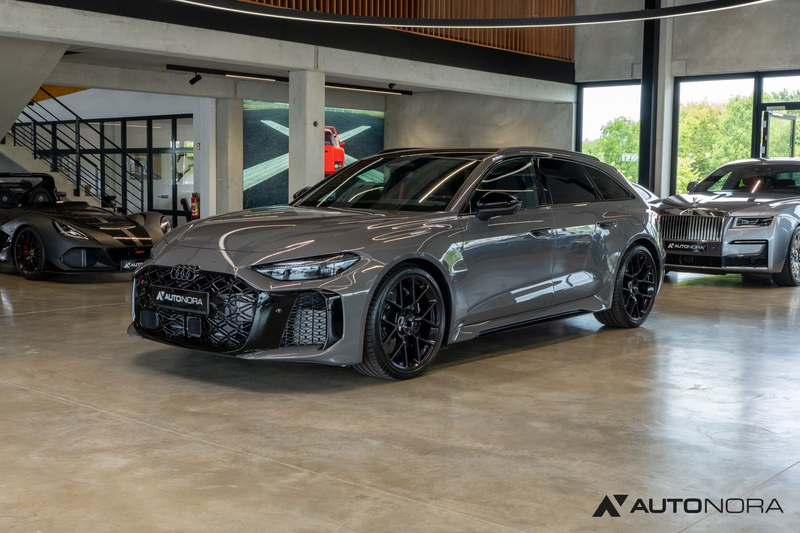 Audi RS5 Avant Keramik Audi Sport Paket Pro *on stock