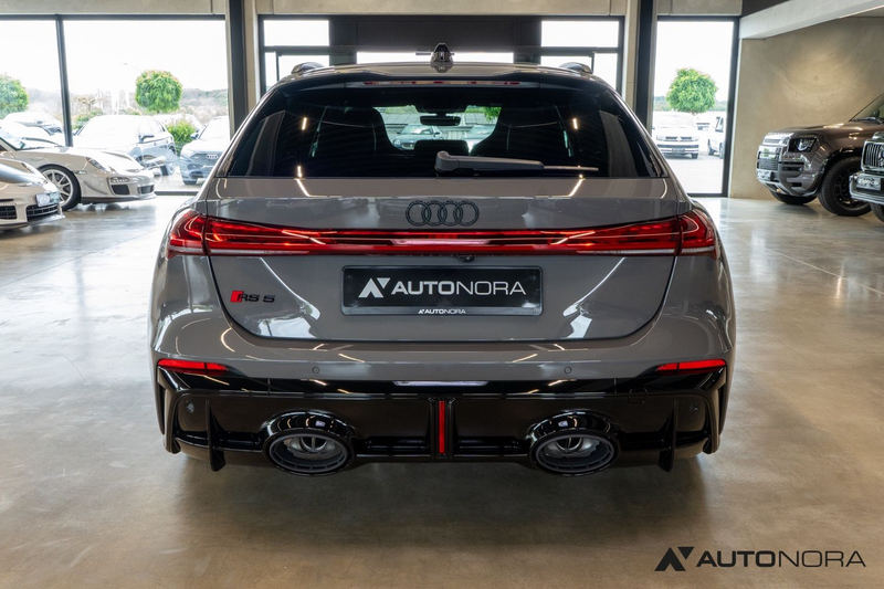 Audi RS5 Avant Keramik Audi Sport Paket Pro *on stock — photo 9