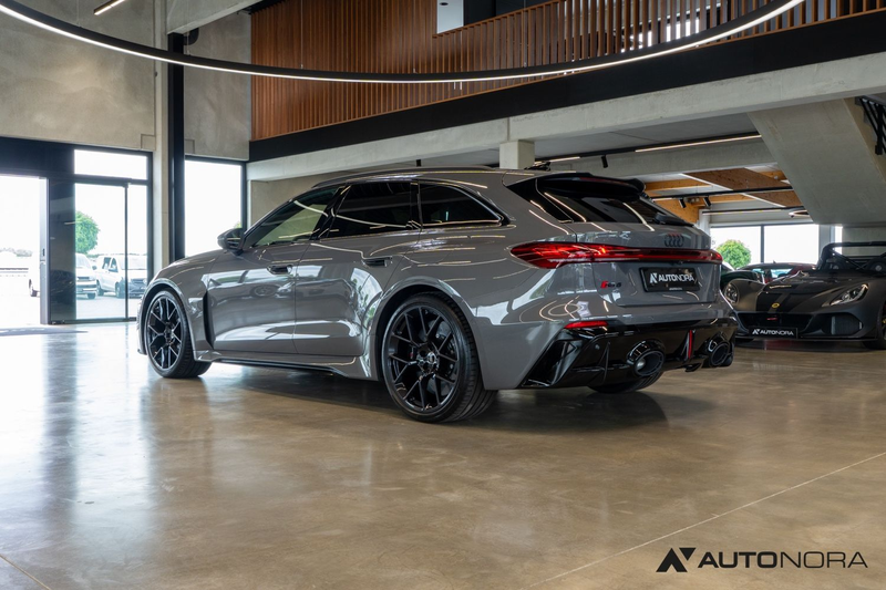Audi RS5 Avant Keramik Audi Sport Paket Pro *on stock — photo 8