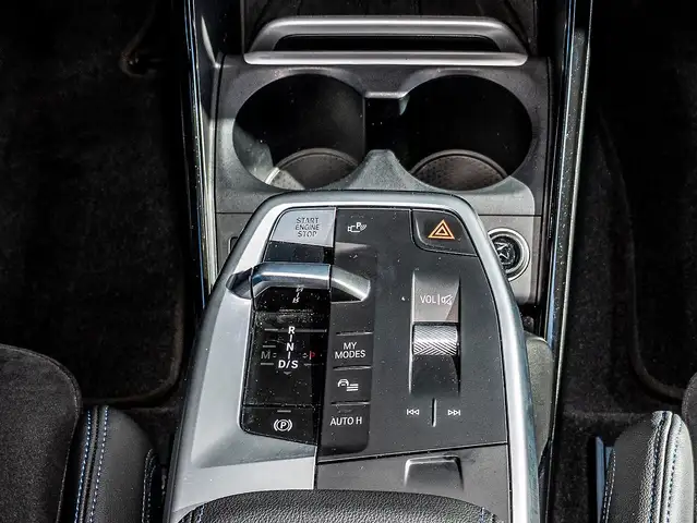 BMW 2 Series view 10