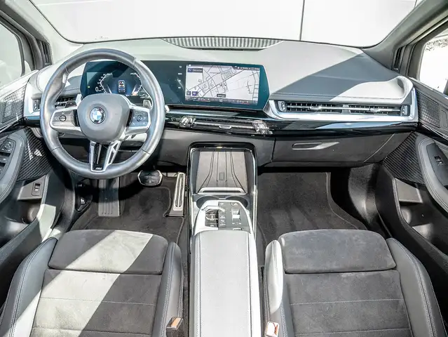 BMW 2 Series view 5