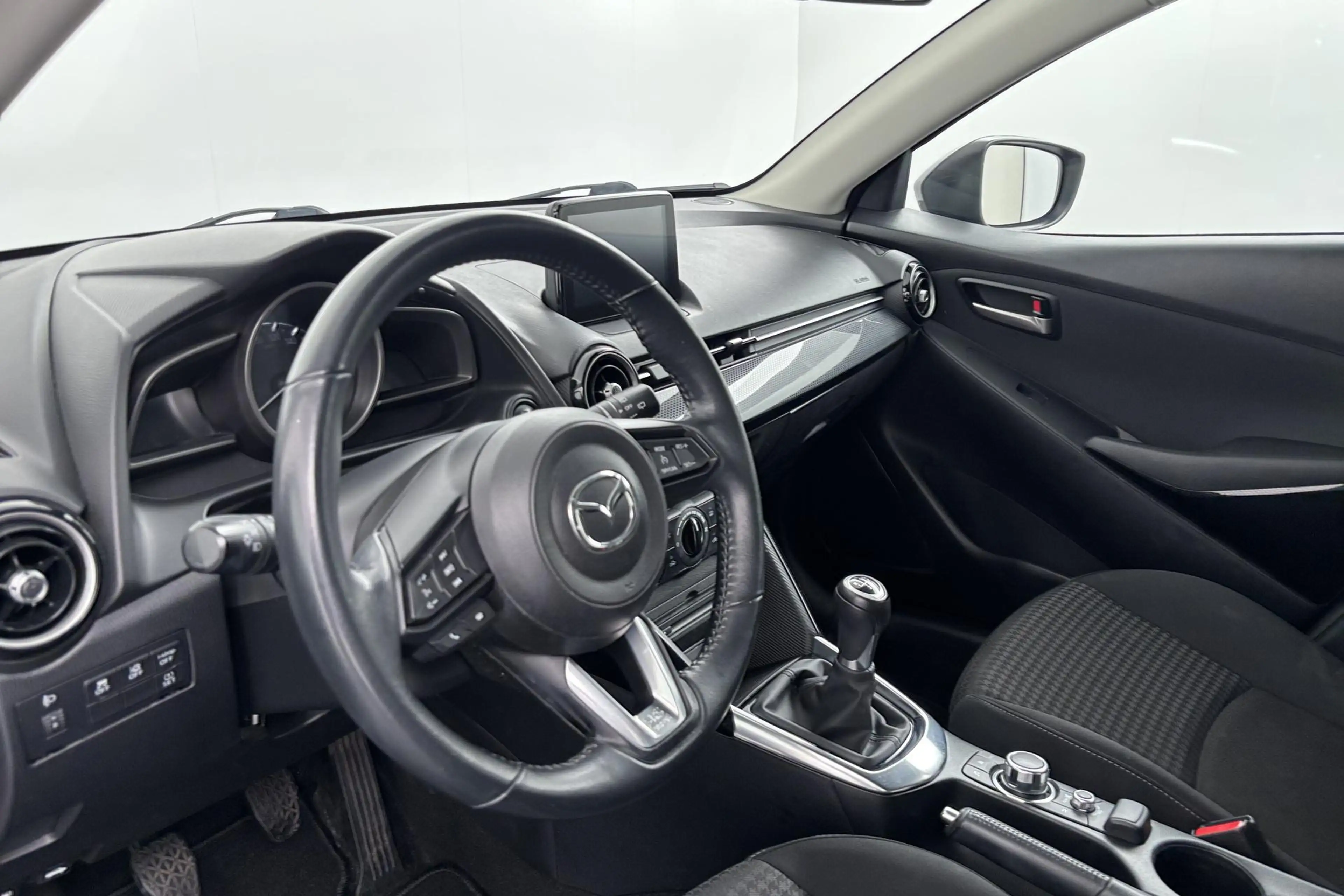 Mazda 2 1.5 Skyactiv-G Sport Selected Zuinig en wendbaar d — photo 2