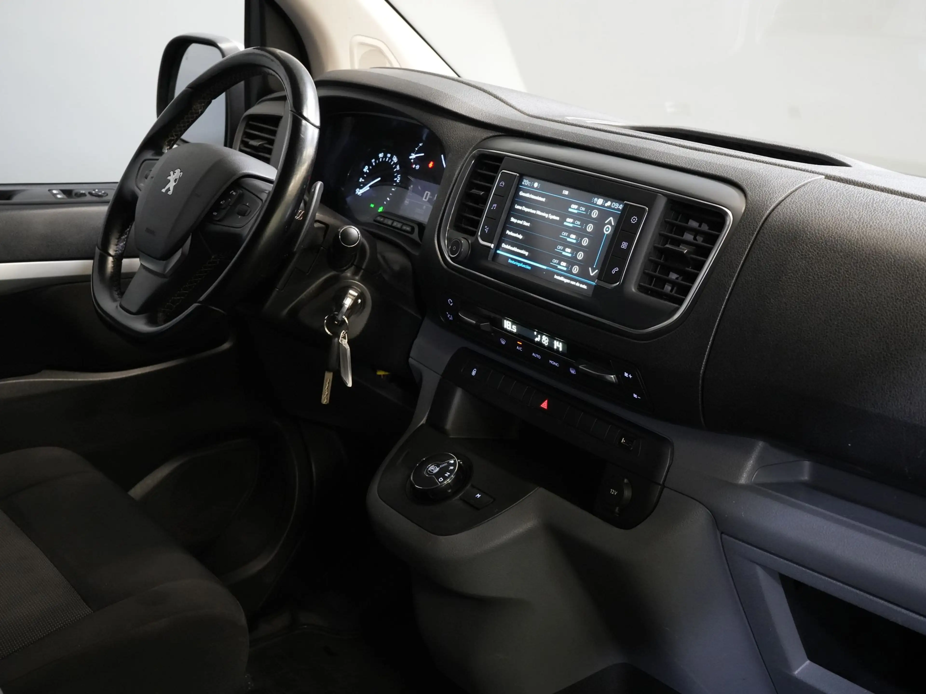 Peugeot Expert 2.0 HDI 180 pk Aut. DC Dubbel Cabine 2x Schuifdeur — photo 3