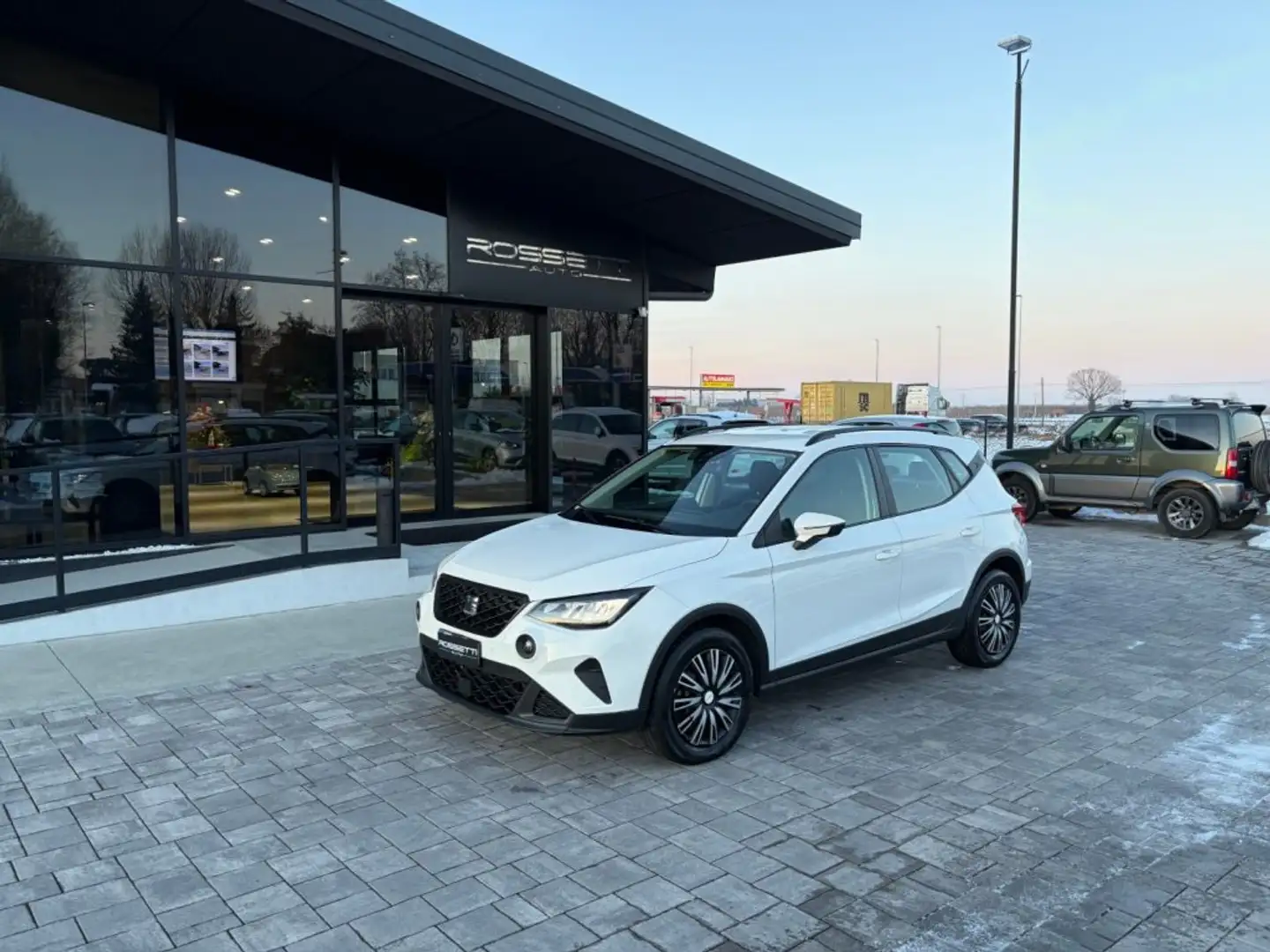 SEAT Arona 1.0 TGI ANCHE PER NEOPATENTATI Bianco - 2