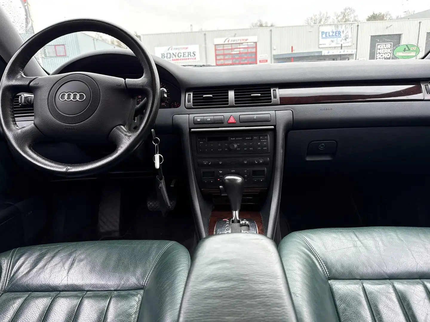 Audi A6 Limousine 2.4 5V 6 cilinder Ambition, AUTOMAAT, Le Grün - 2