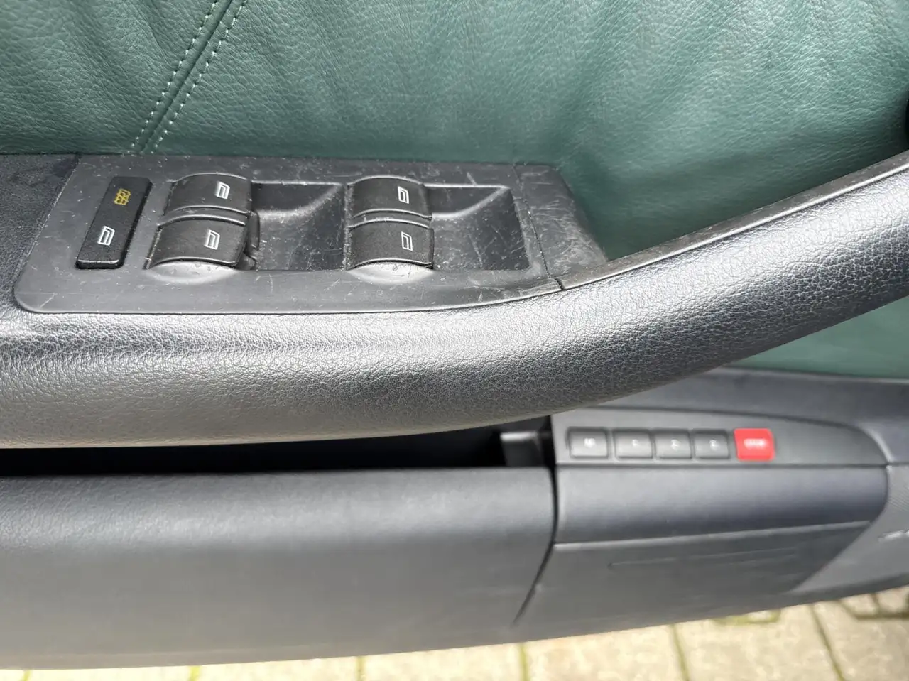 Audi A6 Limousine 2.4 5V 6 cilinder Ambition, AUTOMAAT, Le, foto 8