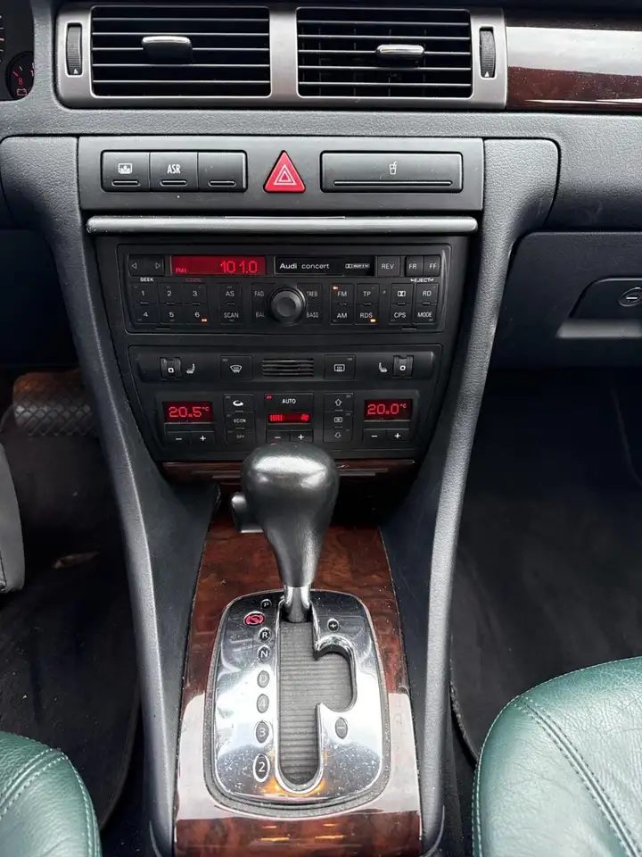 Audi A6 Limousine 2.4 5V 6 cilinder Ambition, AUTOMAAT, Le, foto 4