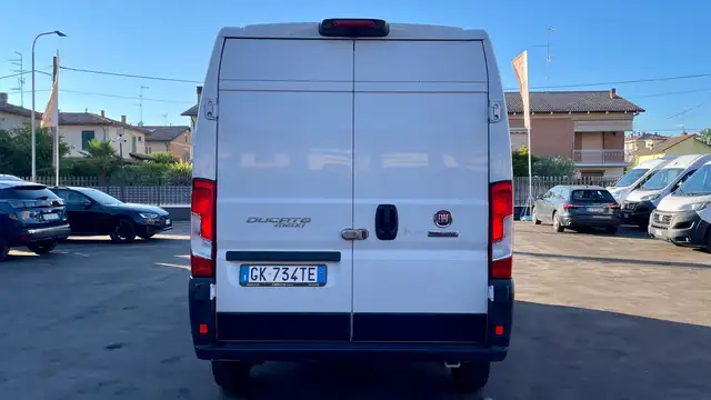 Fiat Ducato view 5