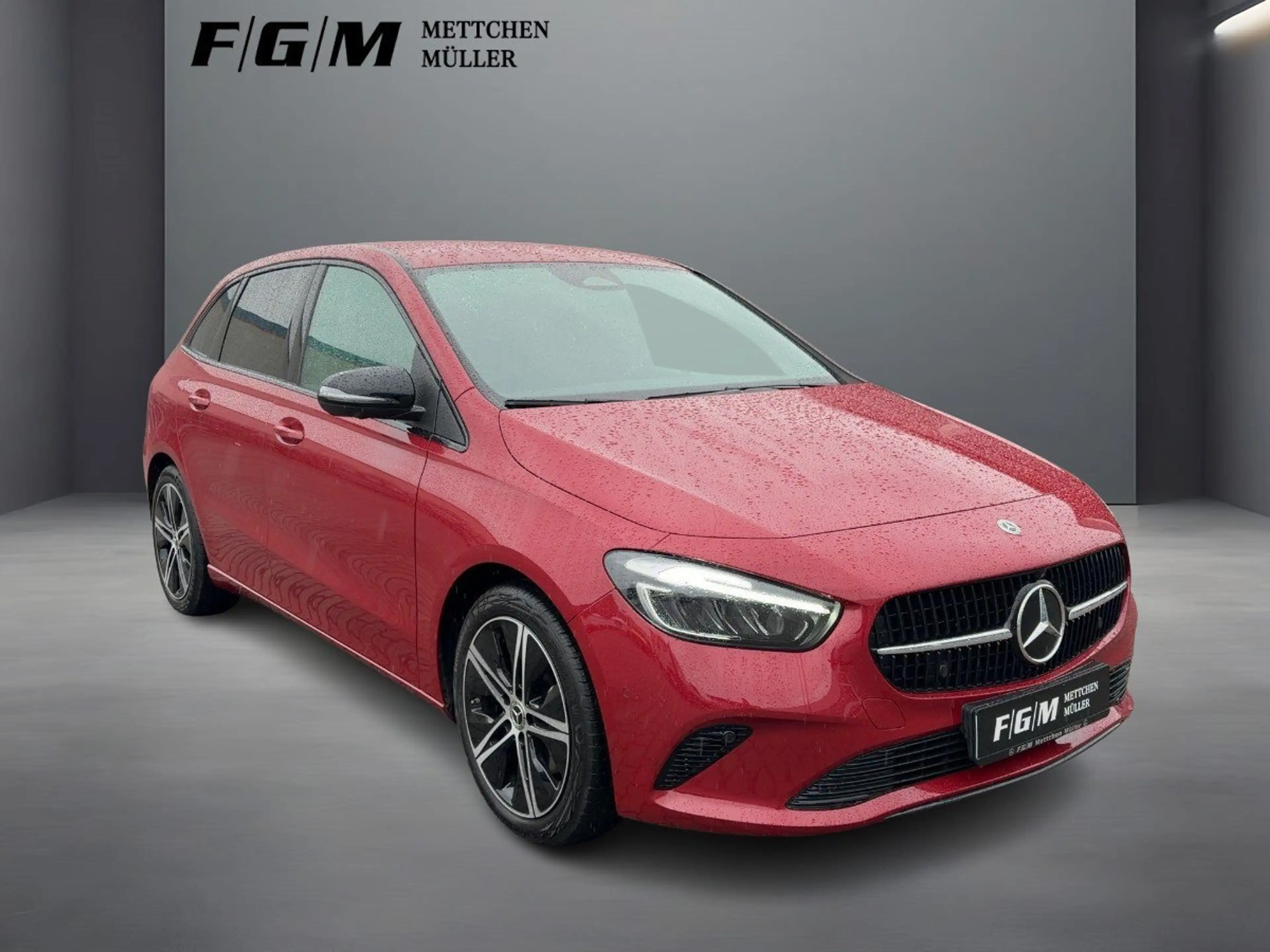 Mercedes-Benz B 220 d Progressive TWA Park-Assist SHZ LED — photo 4