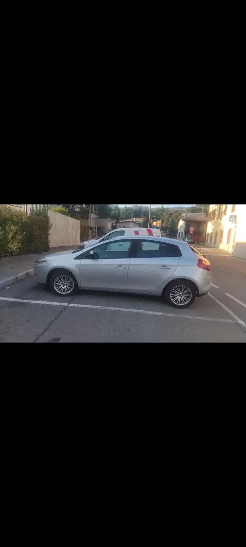 Fiat Bravo Bravo II 2007 1.4 16v Dynamic FL Zilver - 2