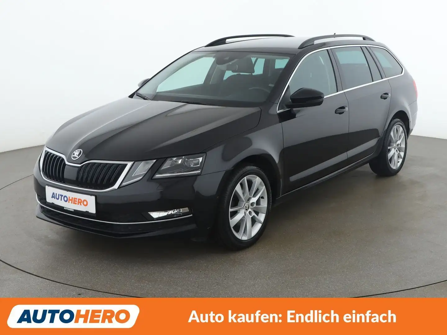 Skoda Octavia 1.6 TDI Style Limited 4x4 Schwarz - 1