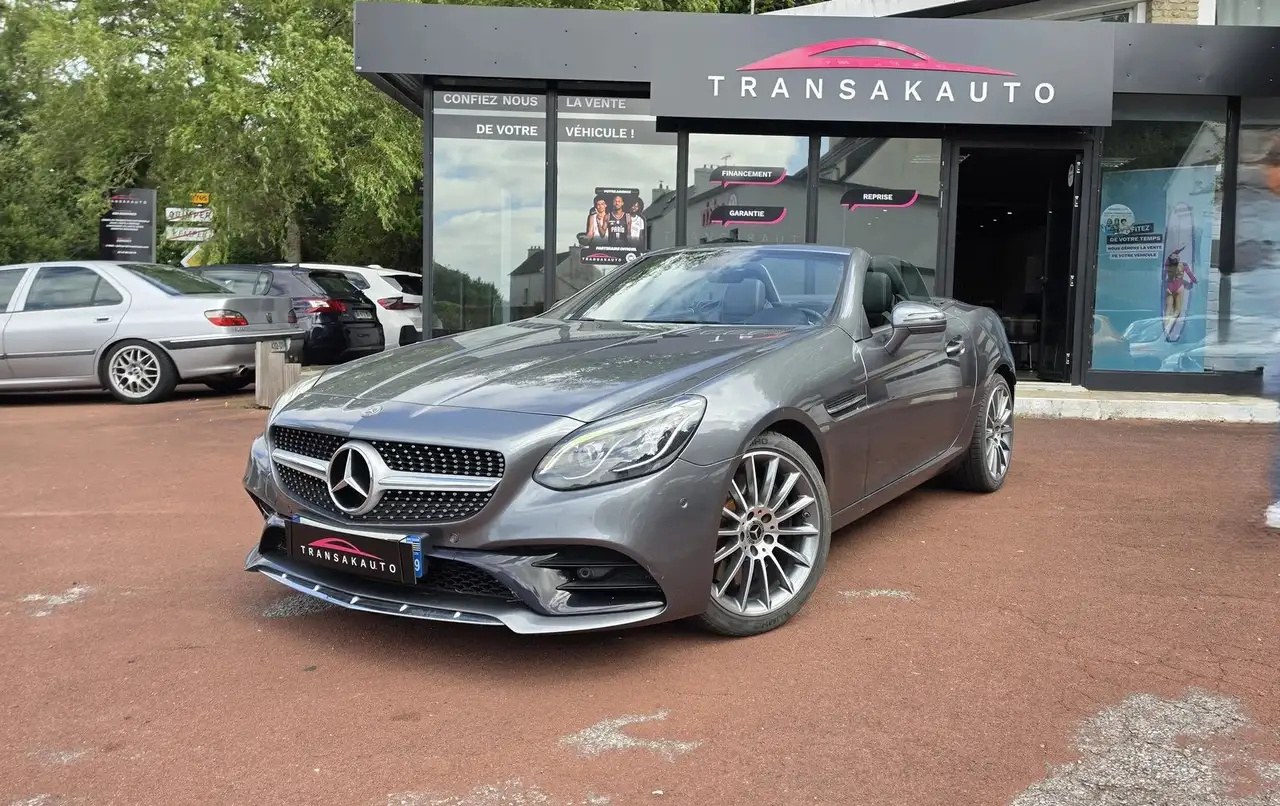 Mercedes-Benz SLC 200