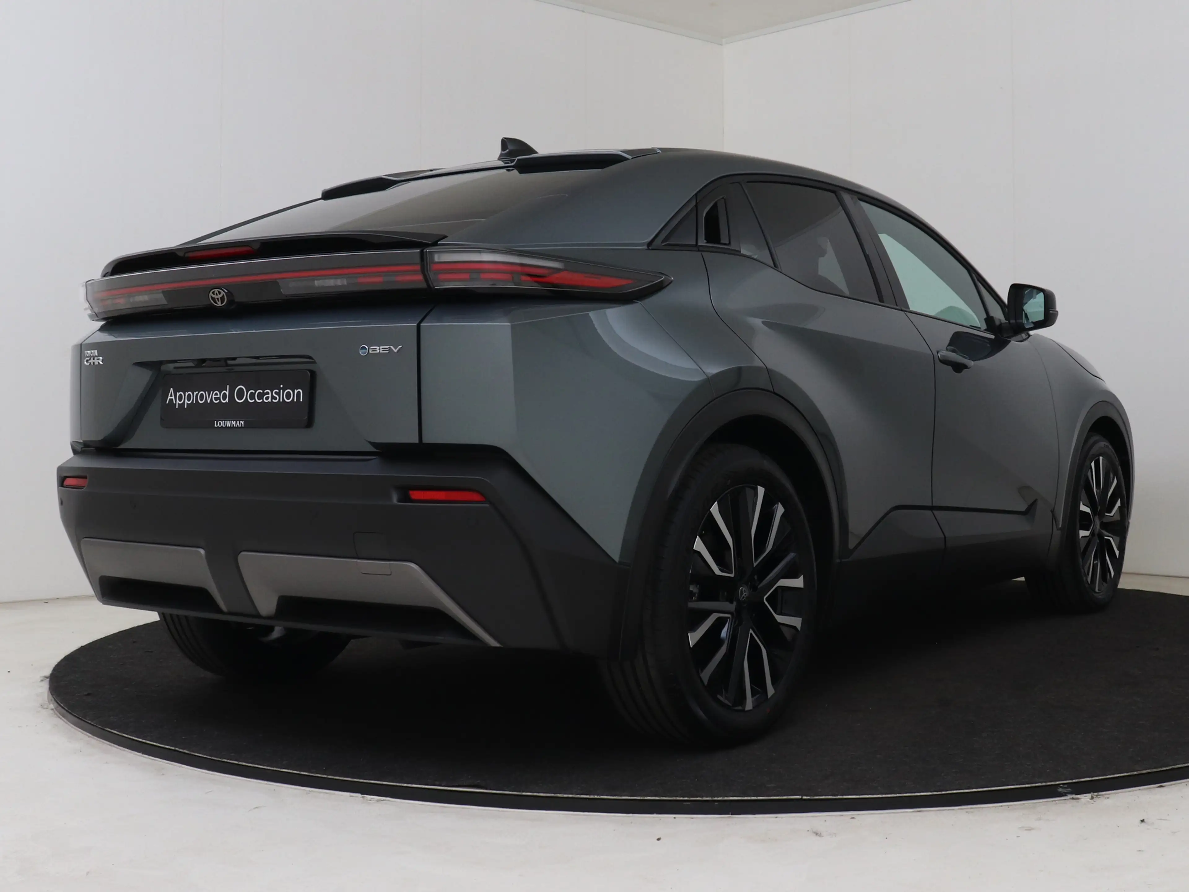 Toyota C-HR+ First Edition 77 kWh 20" Toyota-paasweekend — photo 2