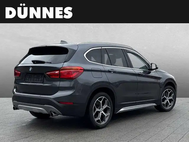 BMW X1 view 2