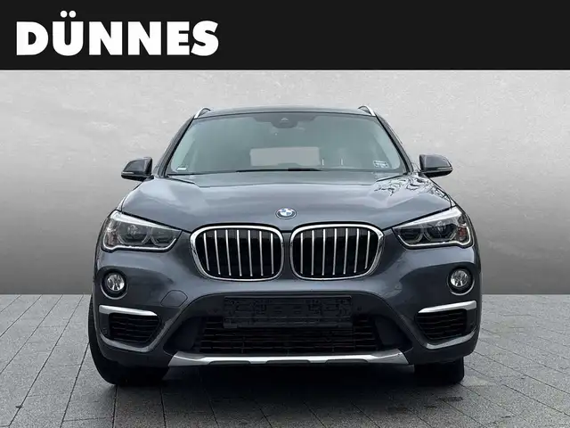 BMW X1 view 8