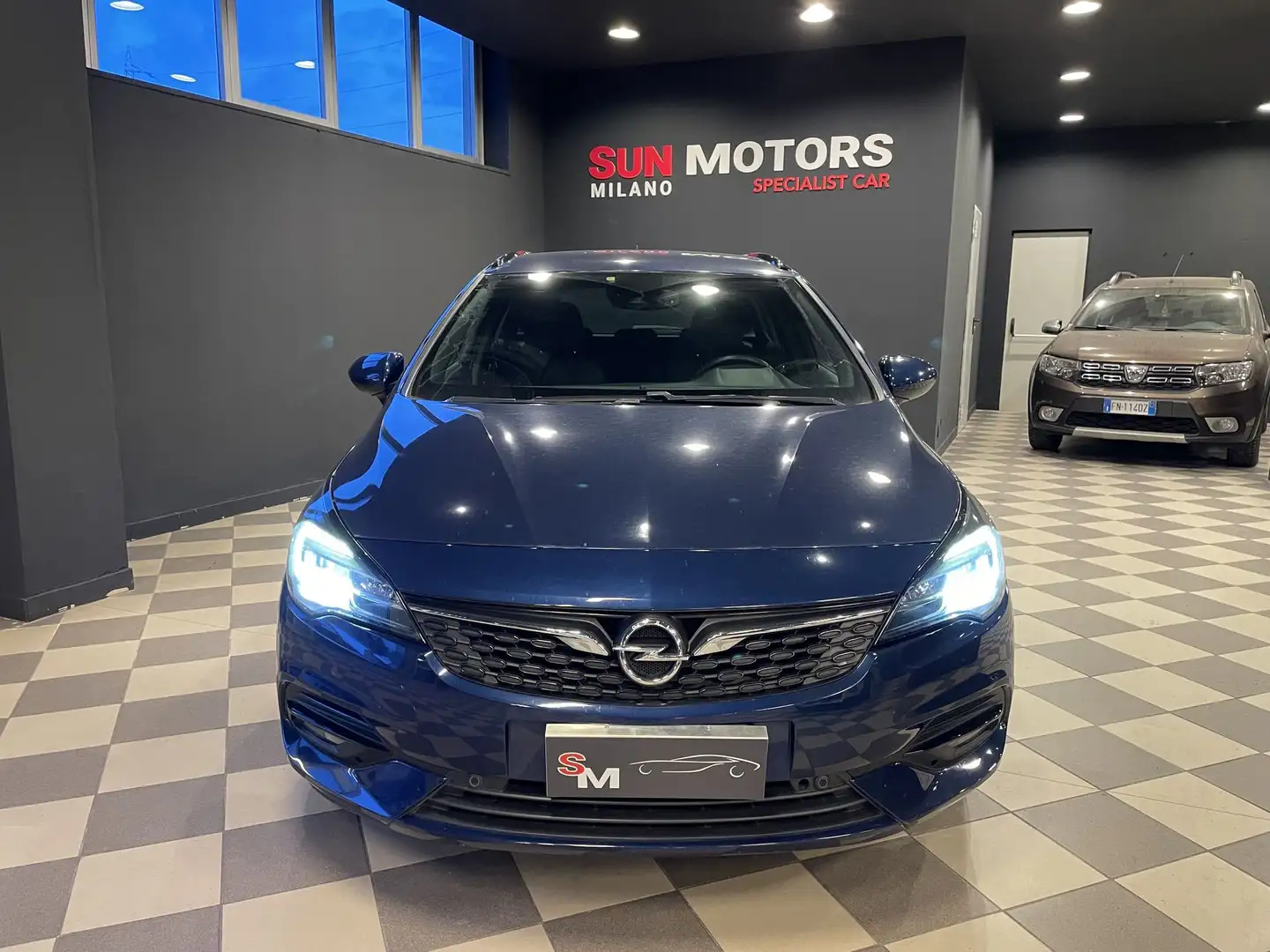 Opel Astra Astra 1.2 Turbo 130 CV AT8 Sports Tourer Business Elegance Blau - 1