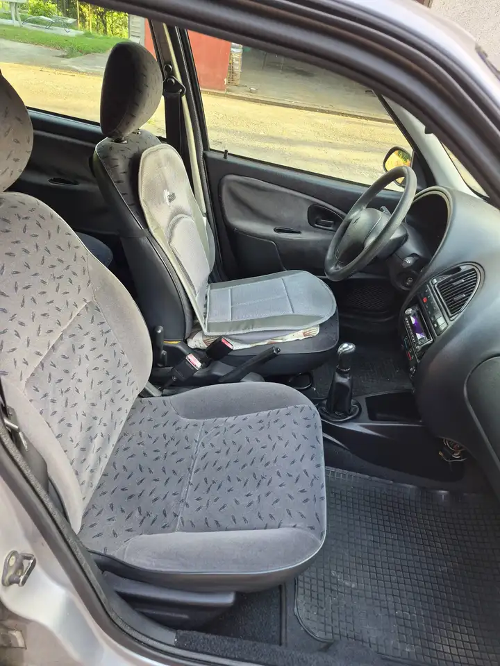 Citroen Saxo 5p 1.5d c/clima, foto 3