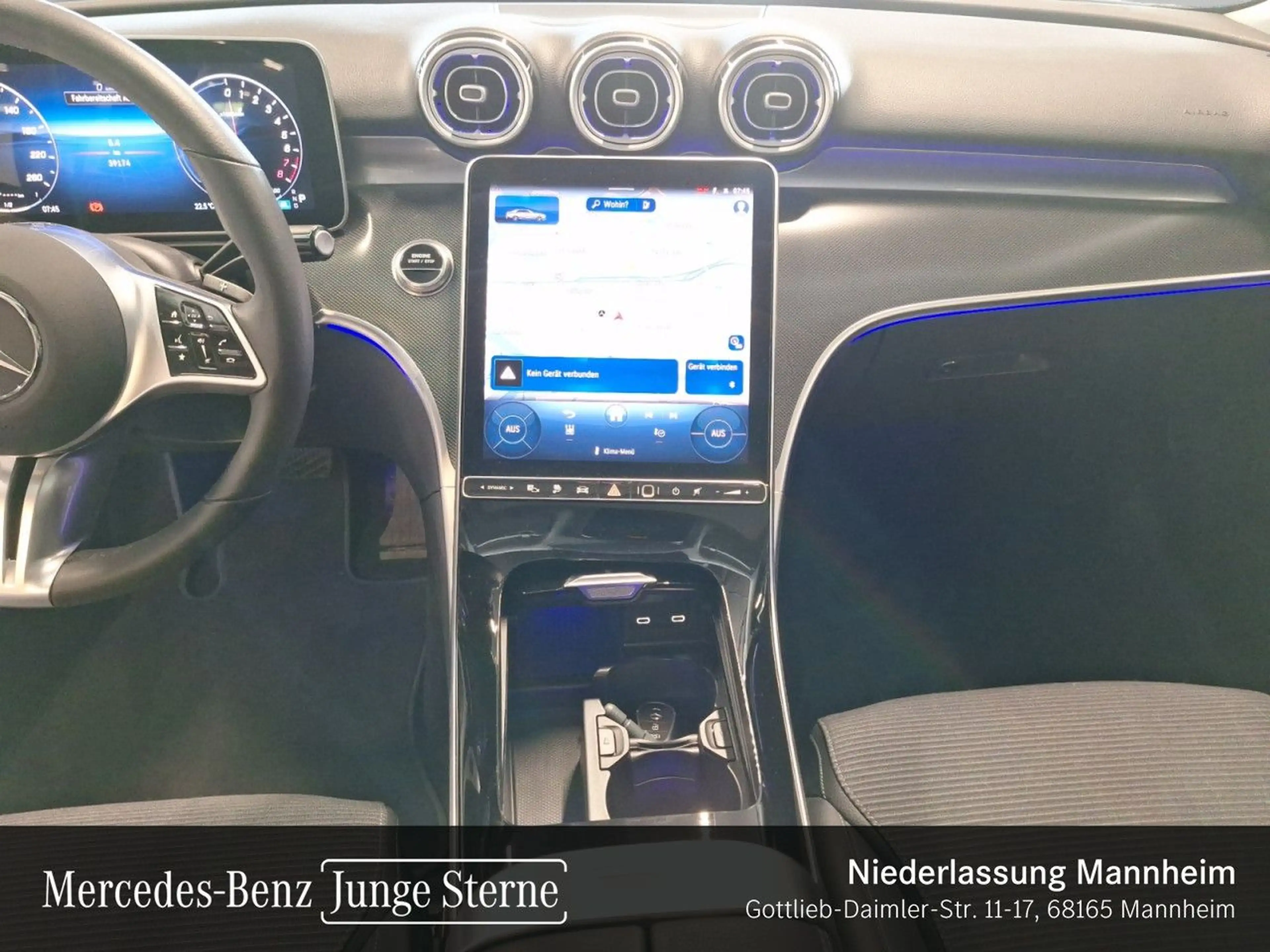 Mercedes-Benz C 300 e AVANTG+PANO+LED+KAMERA+TOTW+KEYLESS+9G — photo 15