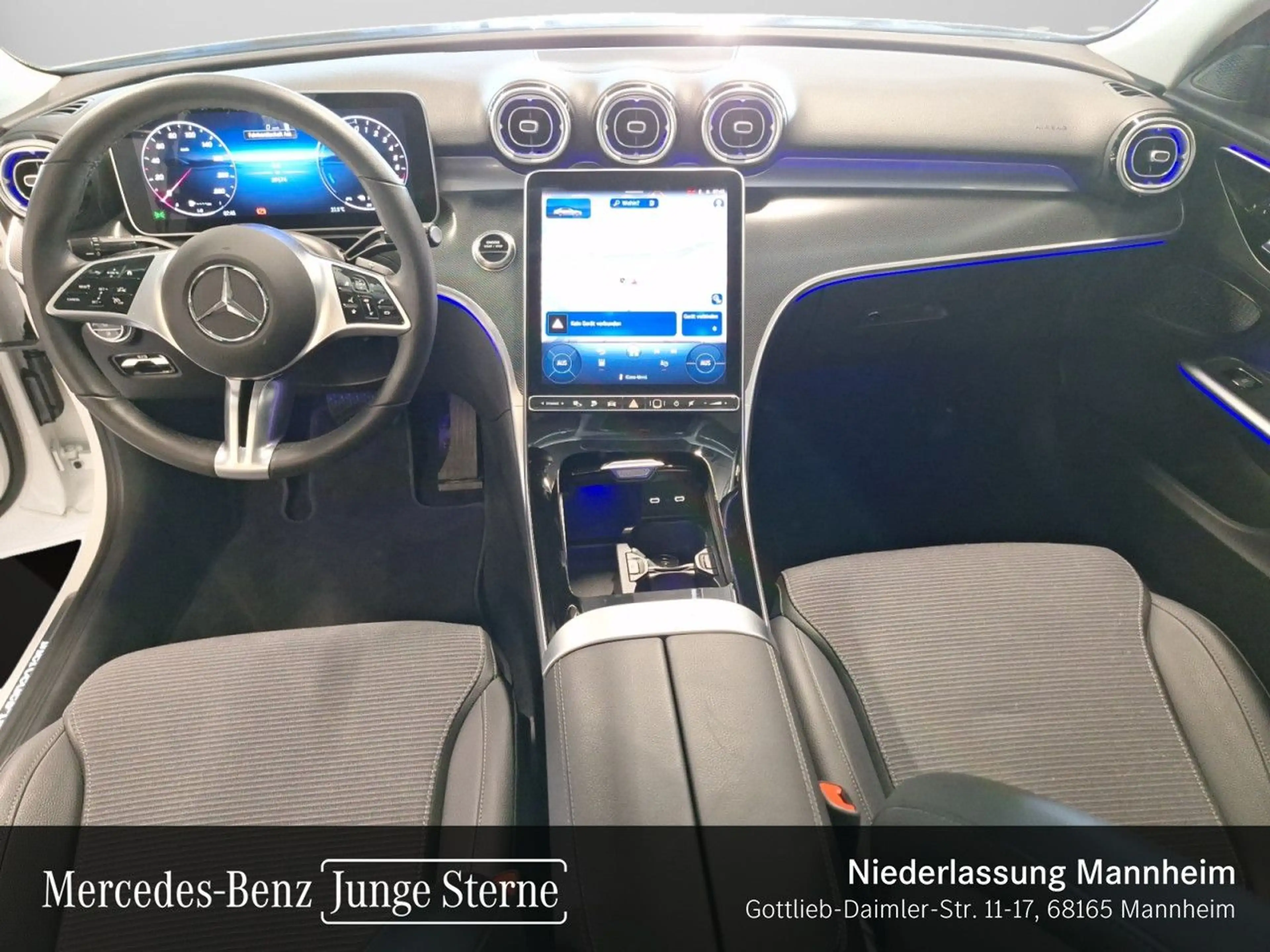 Mercedes-Benz C 300 e AVANTG+PANO+LED+KAMERA+TOTW+KEYLESS+9G — photo 13