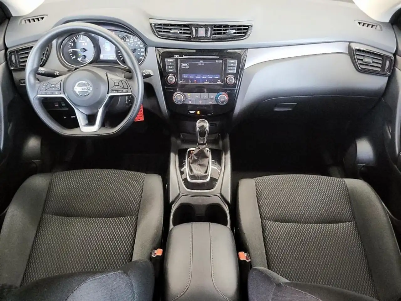 Nissan Qashqai photo Nissan Qashqai