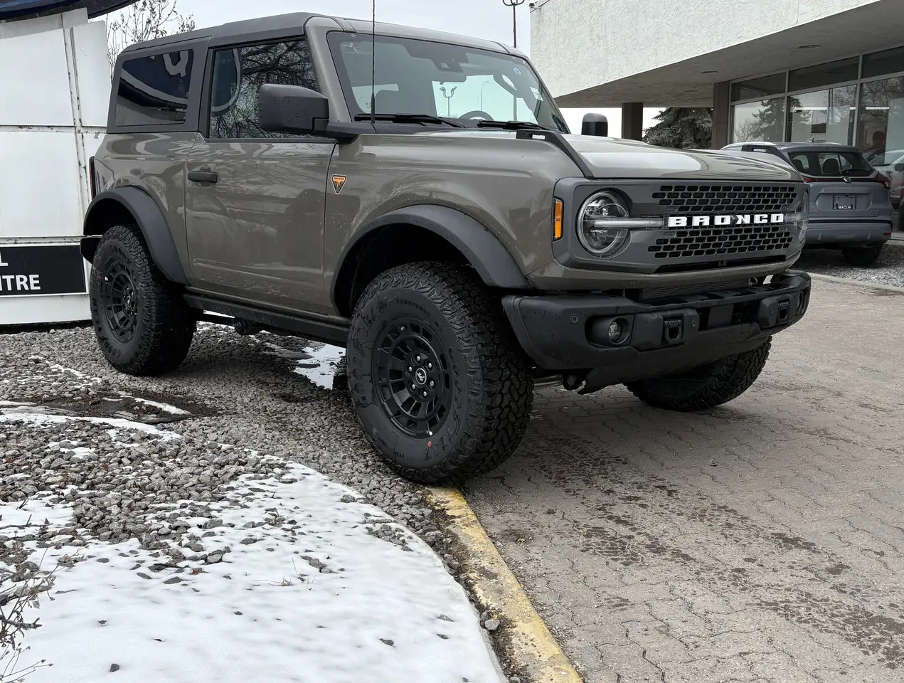 Ford Bronco снимка Ford Bronco