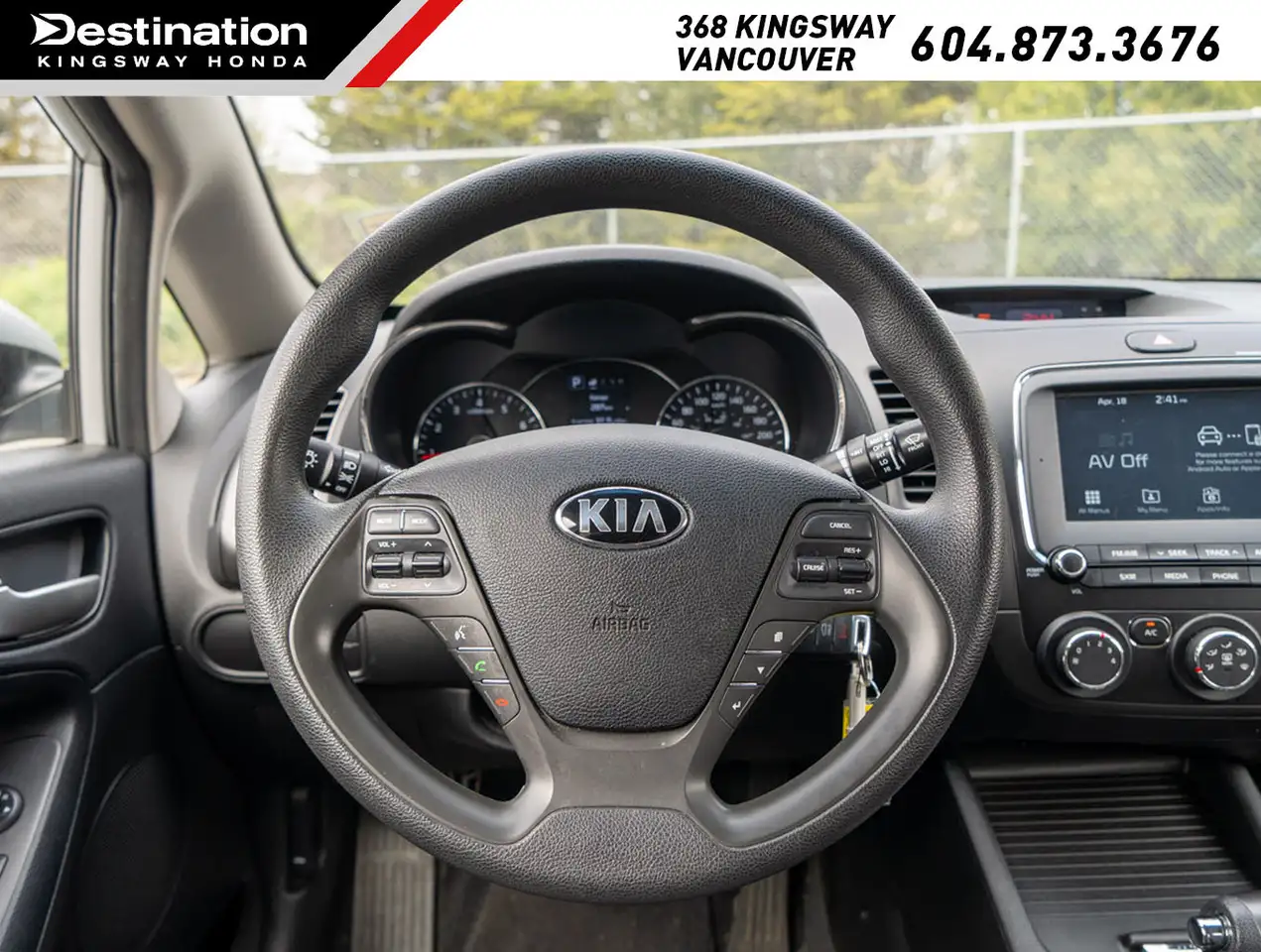 Kia Forte снимка Kia Forte