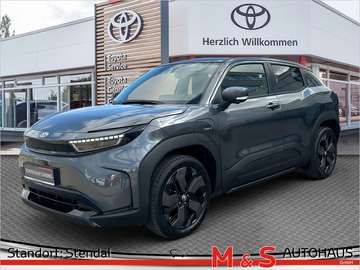 128 kW FWD Lounge