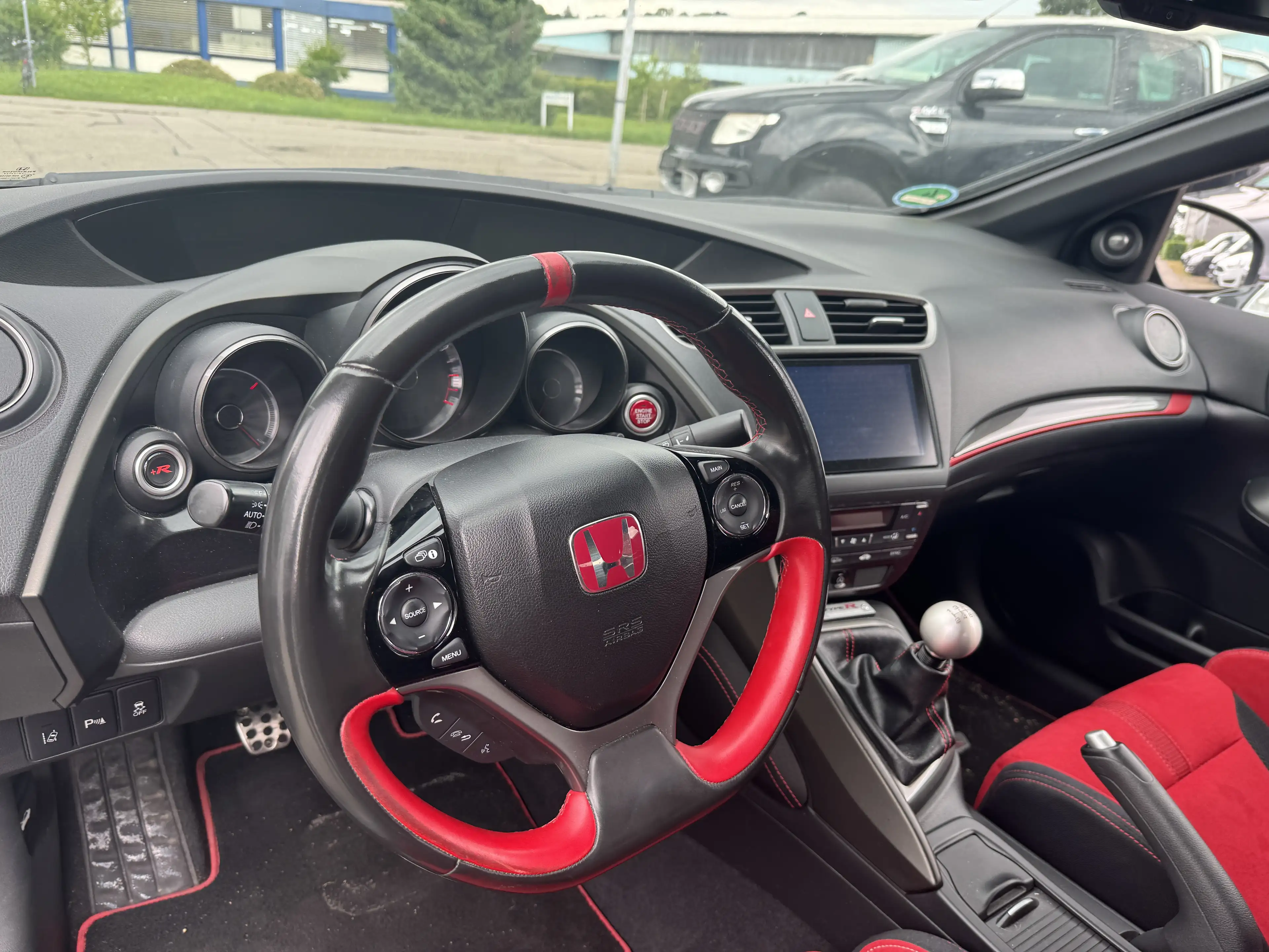 Honda Civic 2.0 VTEC Turbo Type R — photo 7