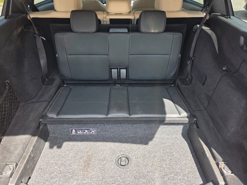 Mercedes-Benz E 220 d T-Modell AVANTGARDE 7 Sitzer*Navi*LED — photo 13