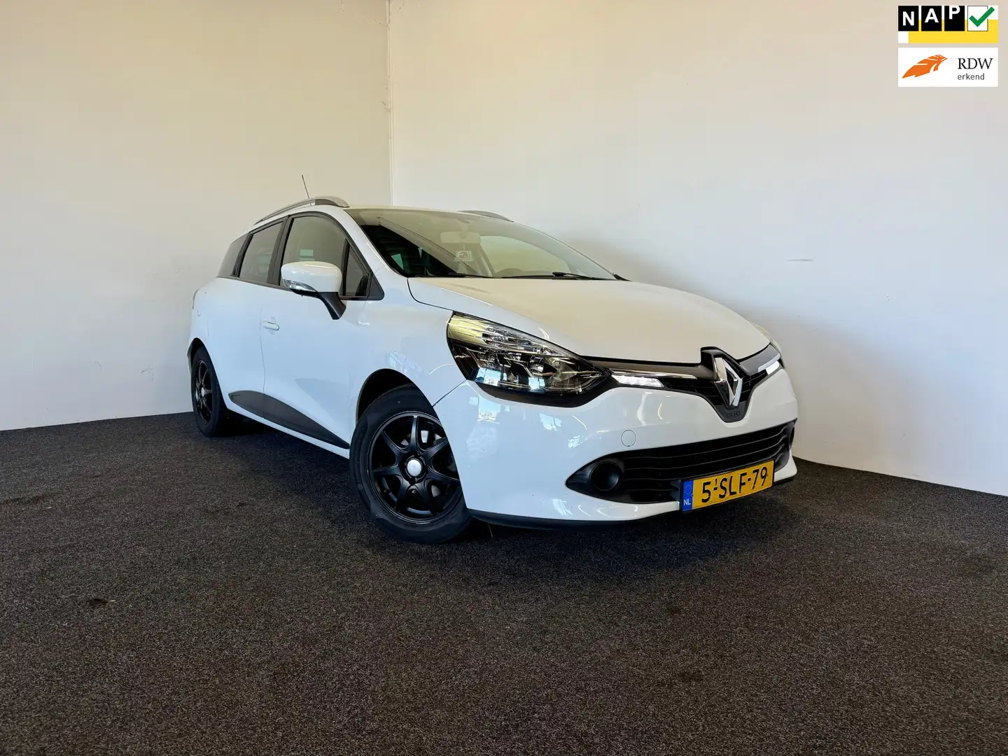Renault Clio Estate 1.5 dCi | NAVI | Bluetooth | NAP | 5DRS Wit - 1