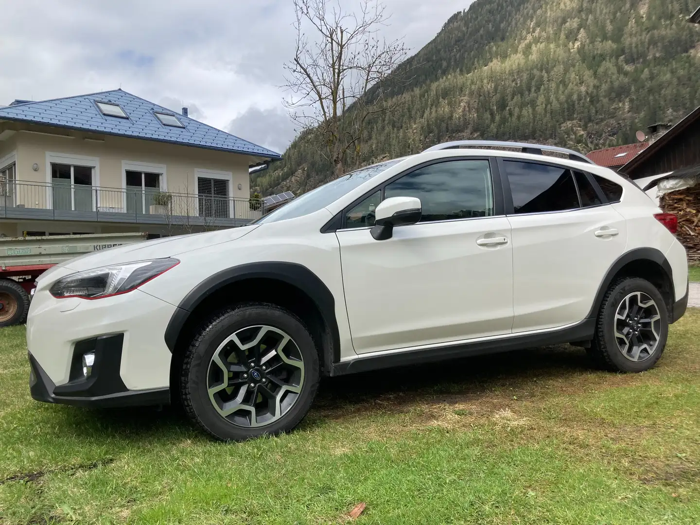 Subaru XV XV 2.0i-S CVT Style Navi Allrad Aut. Style Navi Weiß - 2