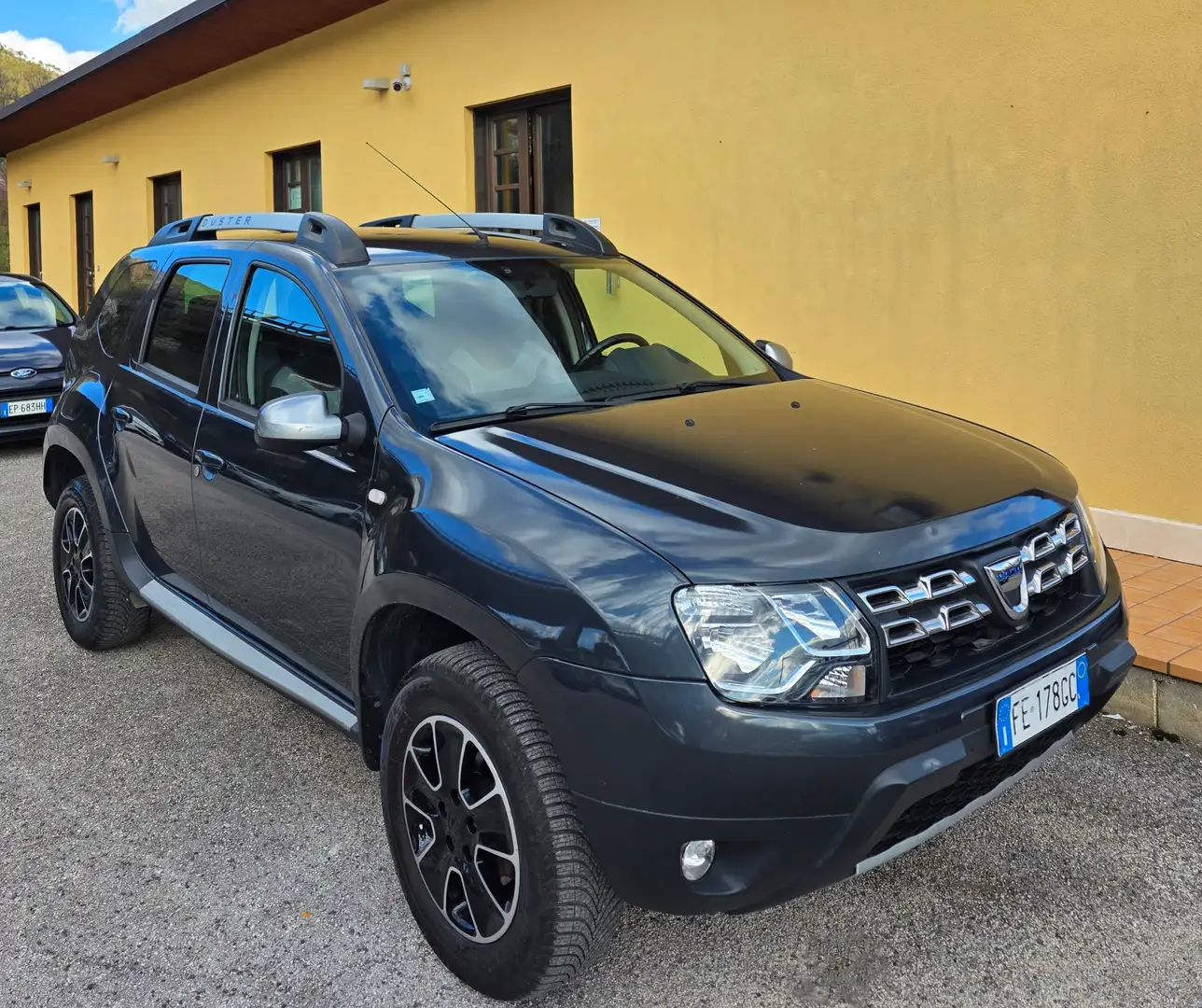 Dacia Duster Duster I 2014 1.5 dci Urban Explorer 4x4 s Grau - 1