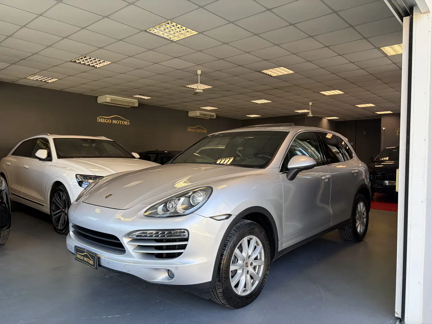 Porsche Cayenne 3.0 tdi V6 tiptronic dpf - 1