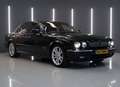 Jaguar XJR 4.2 V8 S/C | SUPERCHARGED | LEDER | NWE APK Schwarz - thumbnail 1