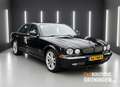 Jaguar XJR 4.2 V8 S/C | SUPERCHARGED | LEDER | NWE APK Schwarz - thumbnail 2