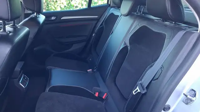 Renault Megane view 9