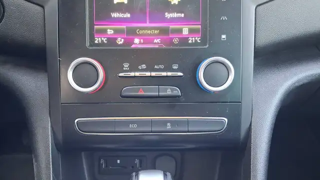 Renault Megane view 13