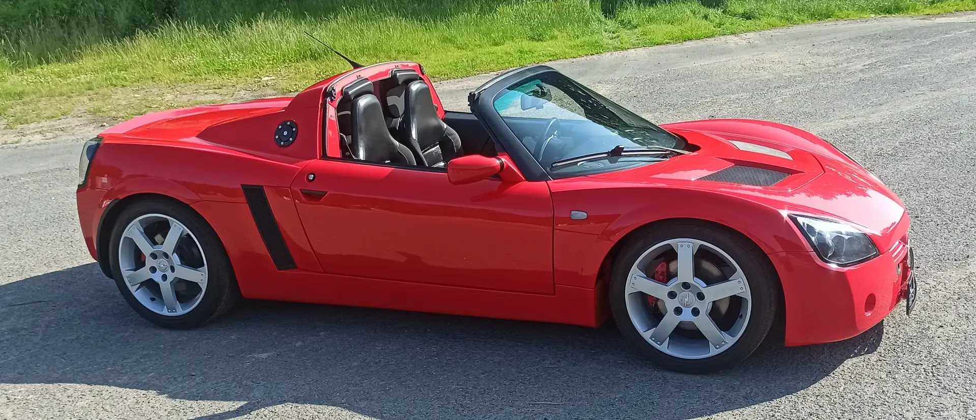 Opel Speedster Speedster 2.2 Czerwony - 2
