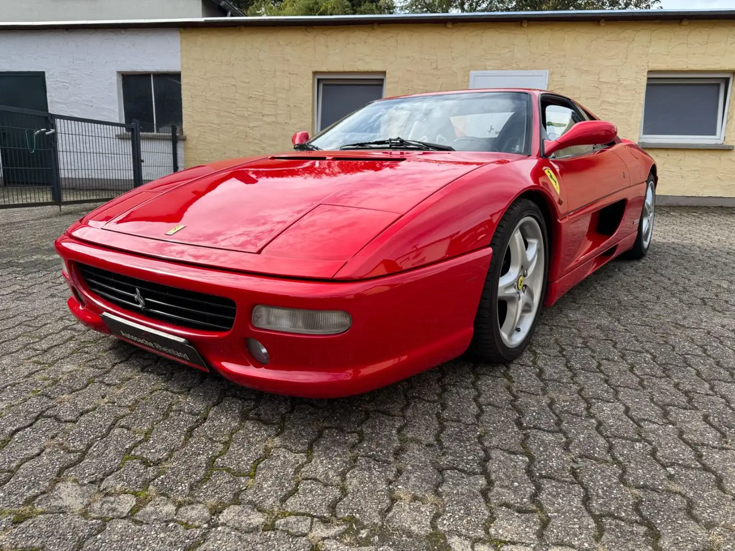 Ferrari F355 Berlinetta*Schaltgetriebe*Service Neu* Red - 2