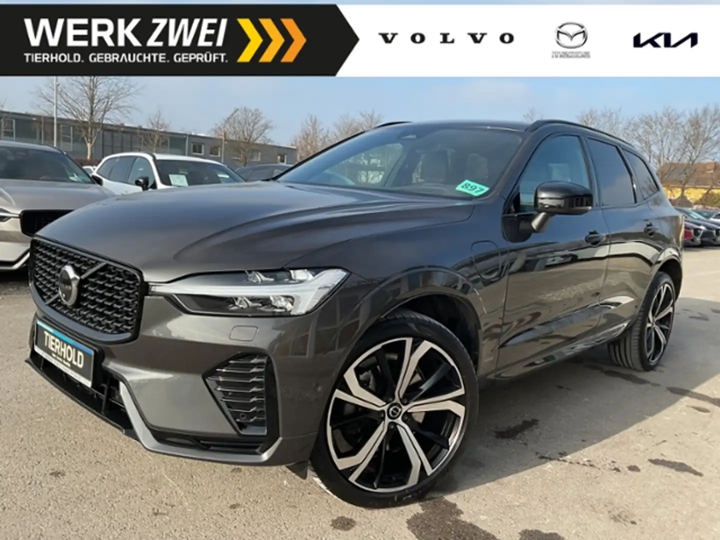 Volvo XC60 T8 R Design Plug-In AHK PANO HUD Google Grau - 1